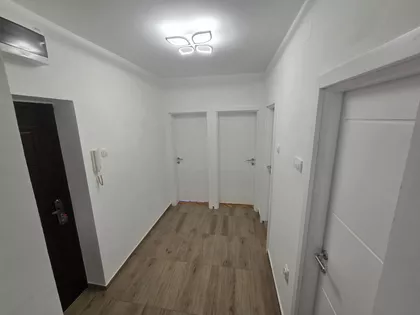 Karađorđeva 106 | 4zida.rs