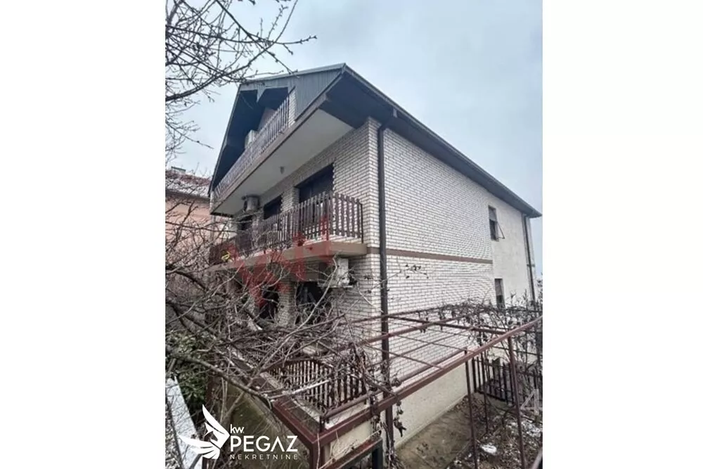 4-etažna kuća | 4zida