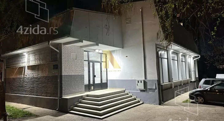 Poslovni prostor | 4zida