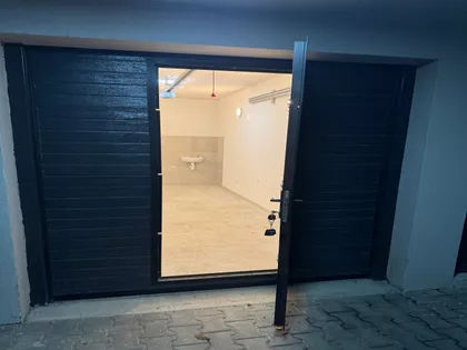 Karađorđeva 109 | 4zida.rs