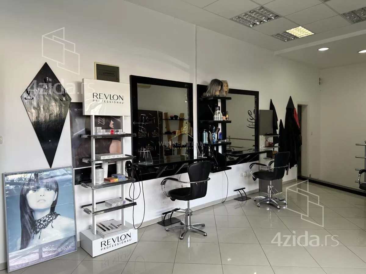 Lokal | 4zida