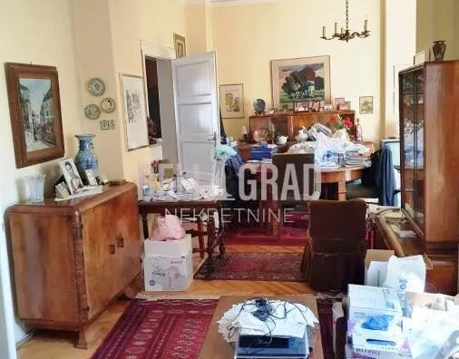 Četvoroiposoban stan | 4zida