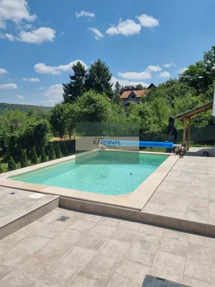 Sremska Kamenica | 4zida.rs