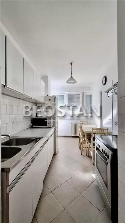 Bulevar Arsenija Carnojevica | 4zida.rs