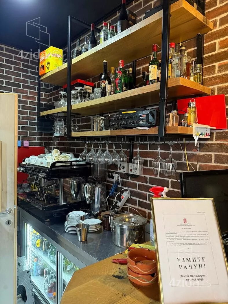 Ugostiteljski objekat | 4zida