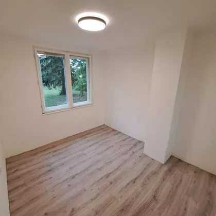 Trg Maršala Tita 1 | 4zida.rs