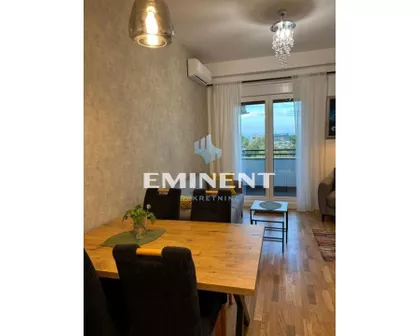 Cara Dušana | 4zida.rs