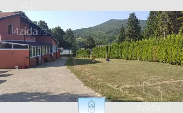 Ugostiteljski objekat | 4zida