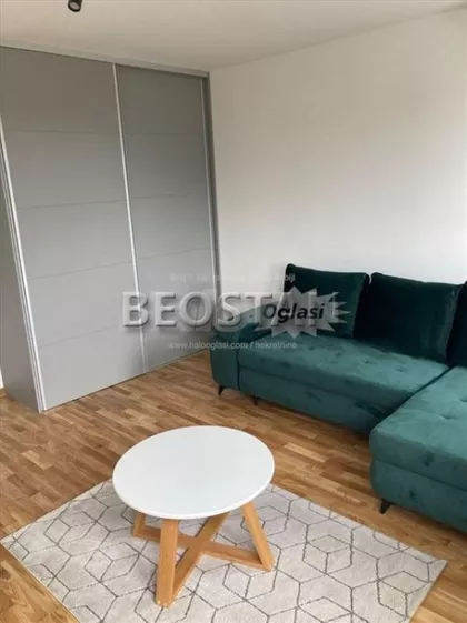 Pariske Komune | 4zida.rs