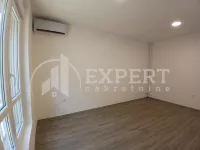 Lokal | 4zida