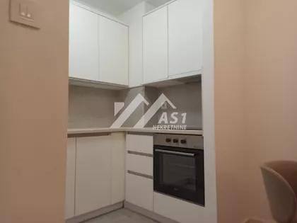 Bate Brkića | 4zida.rs