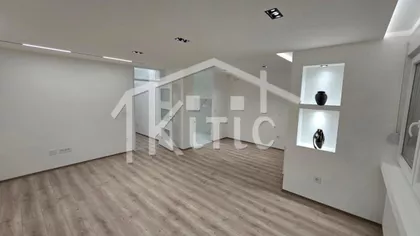 Dom Zdravlja | 4zida.rs