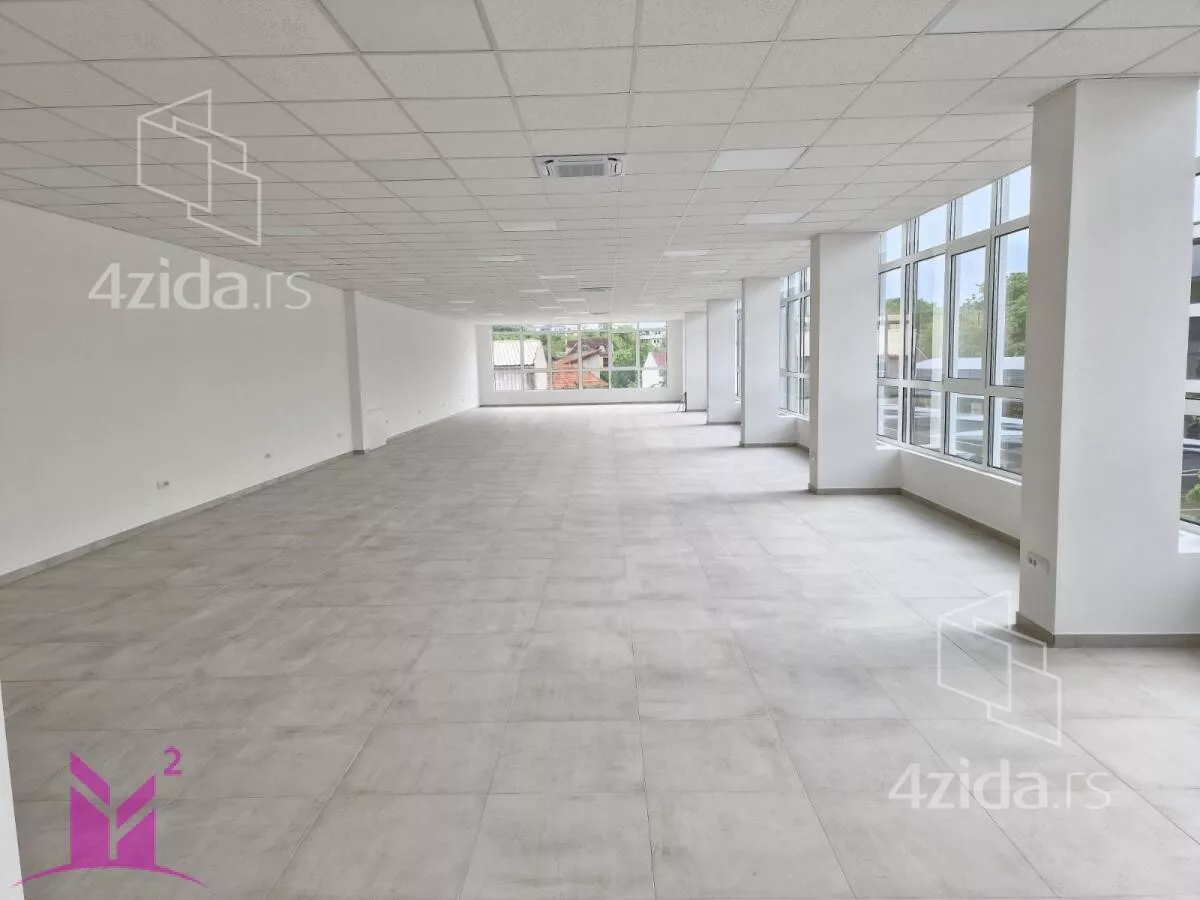 Poslovni prostor | 4zida