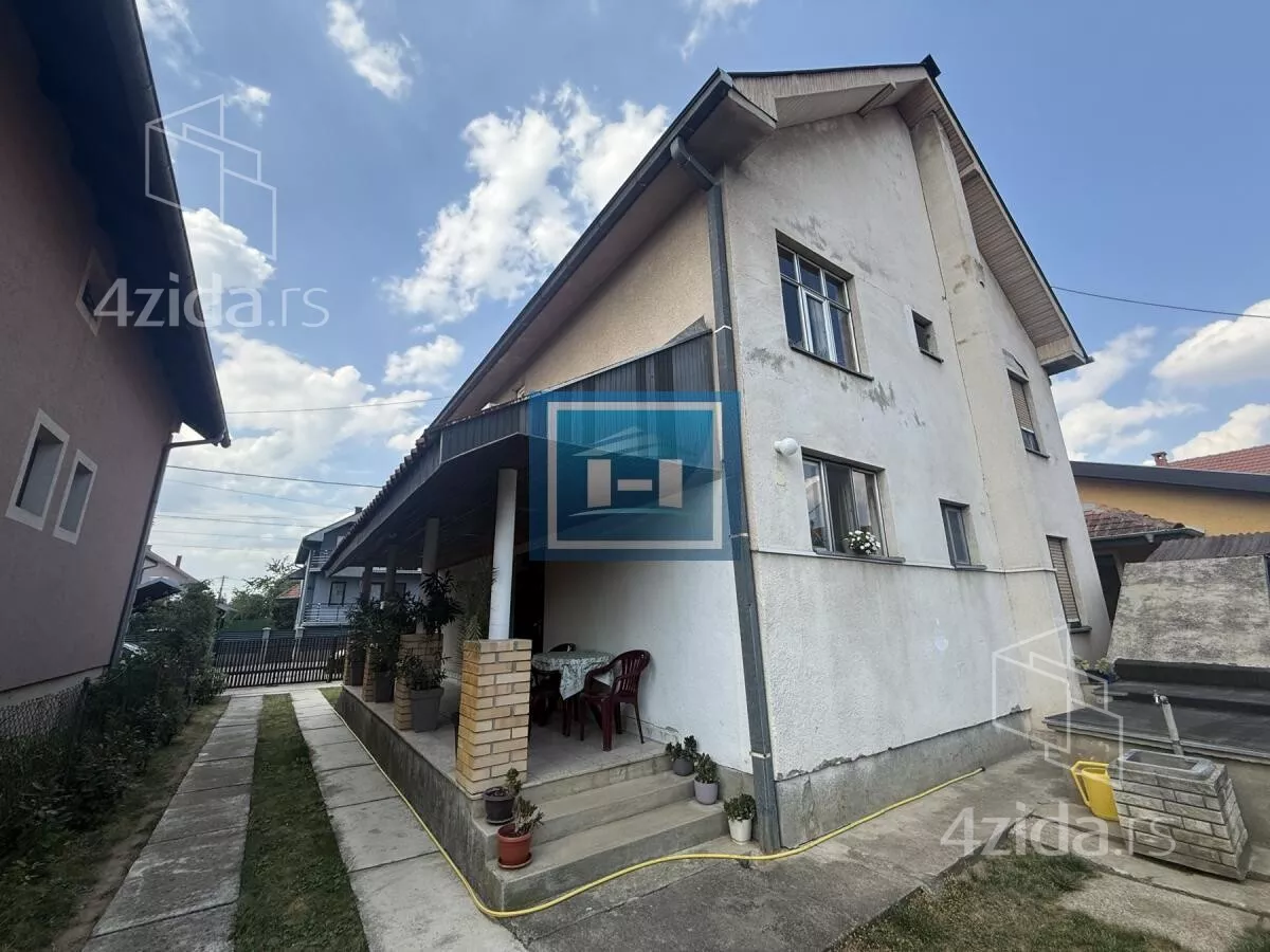 Kuća | 4zida