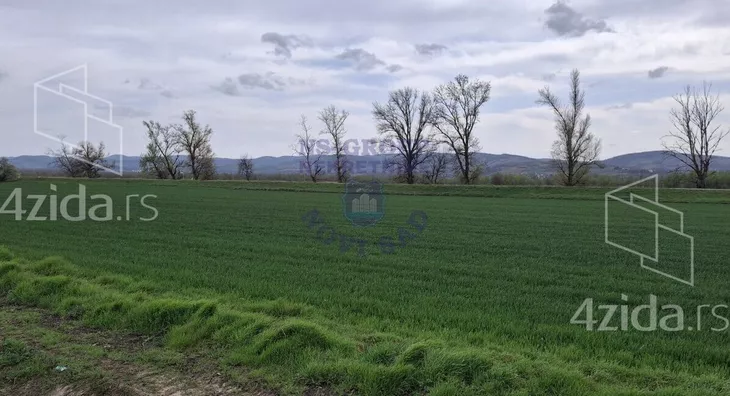 Poljoprivredno zemljište | 4zida