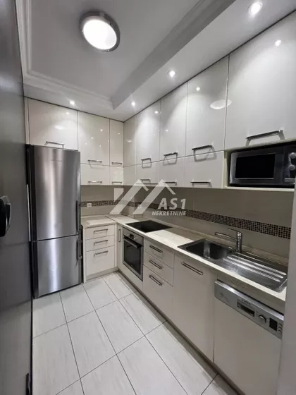 Njegoševa | 4zida.rs