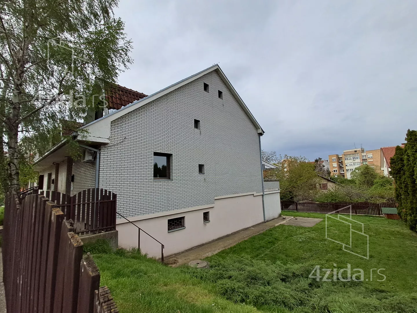 4-etažna kuća | 4zida