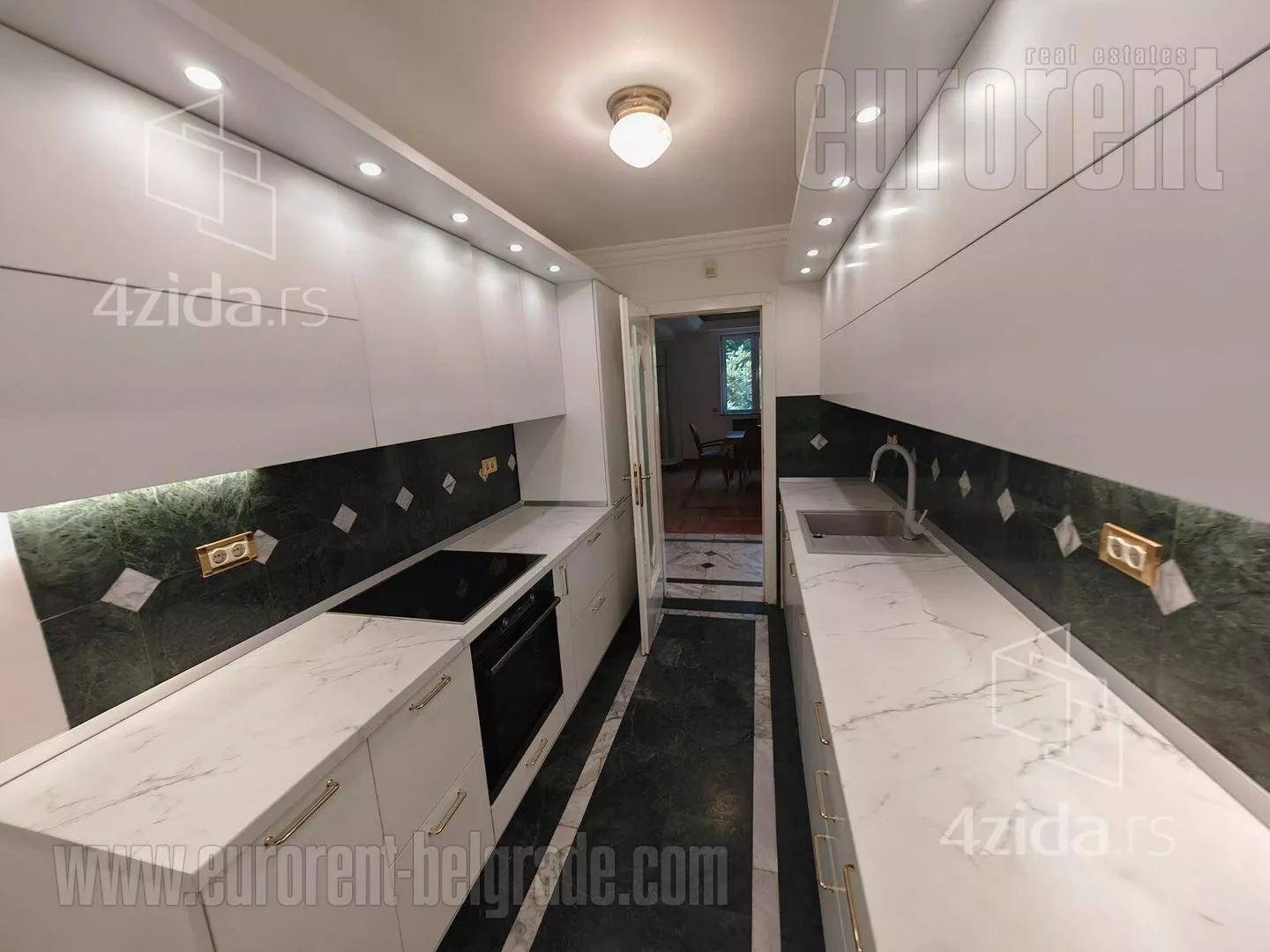 Petosoban stan | 4zida