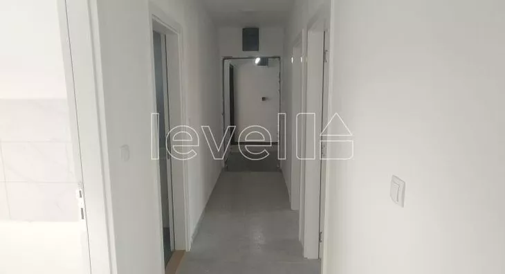 Šestosoban stan | 4zida