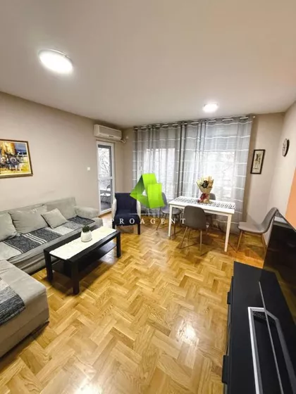 Bulevar Nemanjića | 4zida.rs