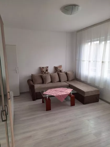 Repiška 10 | 4zida.rs