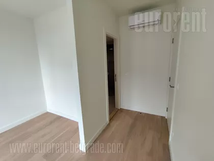 BEOGRAD NA VODI | 4zida.rs