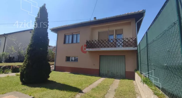 Kuća | 4zida