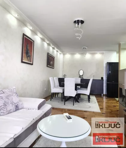 Bulevar Patrijarha Pavla (Somborski Bulevar) | 4zida.rs