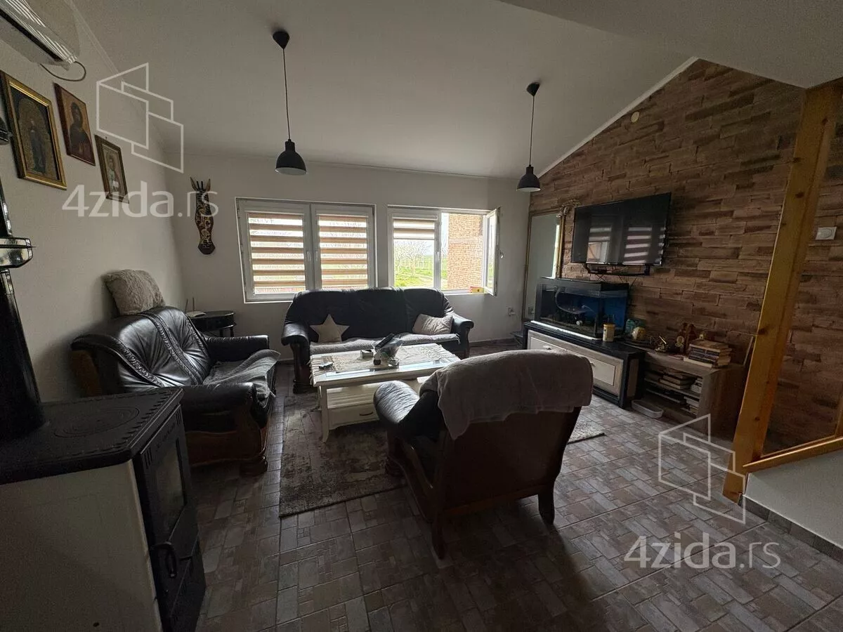 3-etažna kuća | 4zida