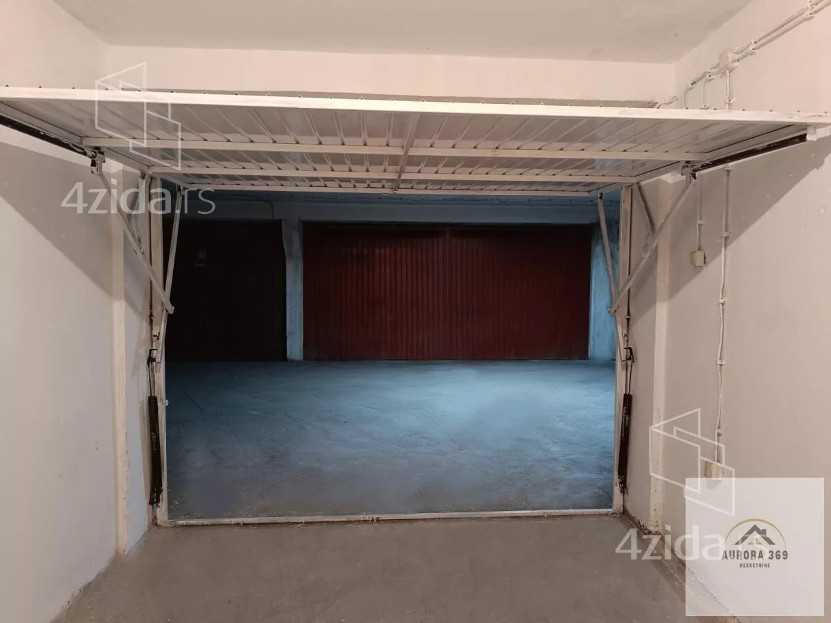 Garaža/Parking | 4zida