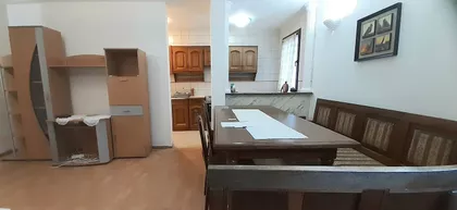 Milana Uzelca | 4zida.rs