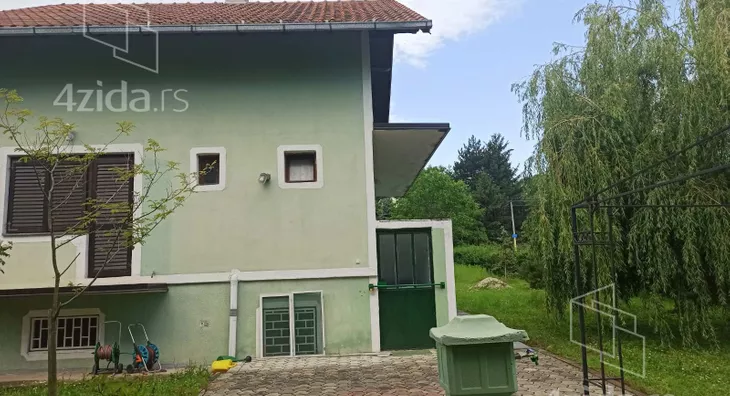 Kuća | 4zida