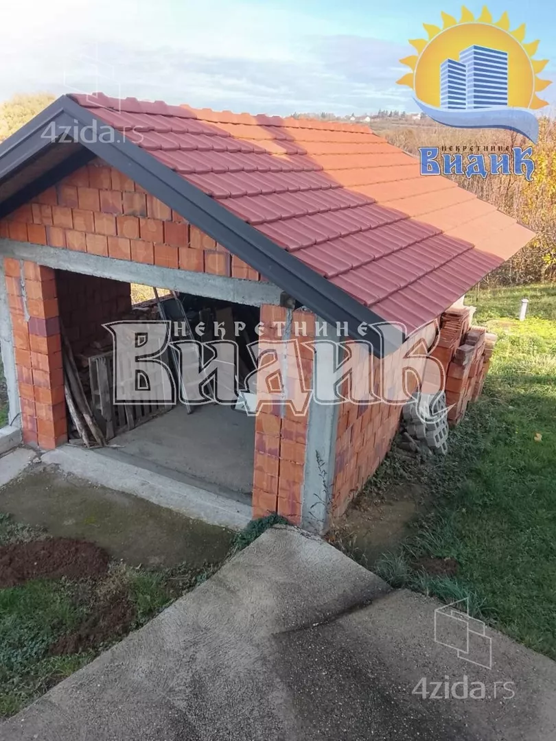 4-etažna kuća | 4zida