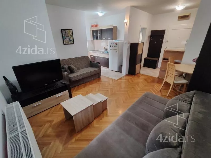 Garsonjera | 4zida
