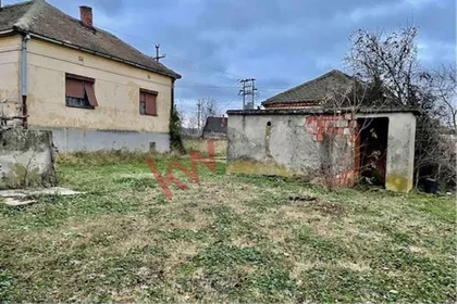 Malo polje | 4zida.rs