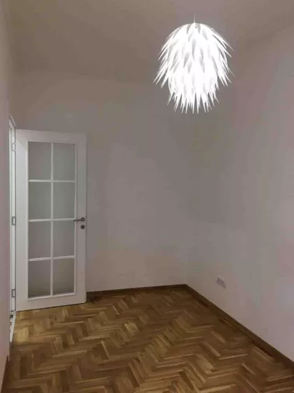 Cetinjska | 4zida.rs