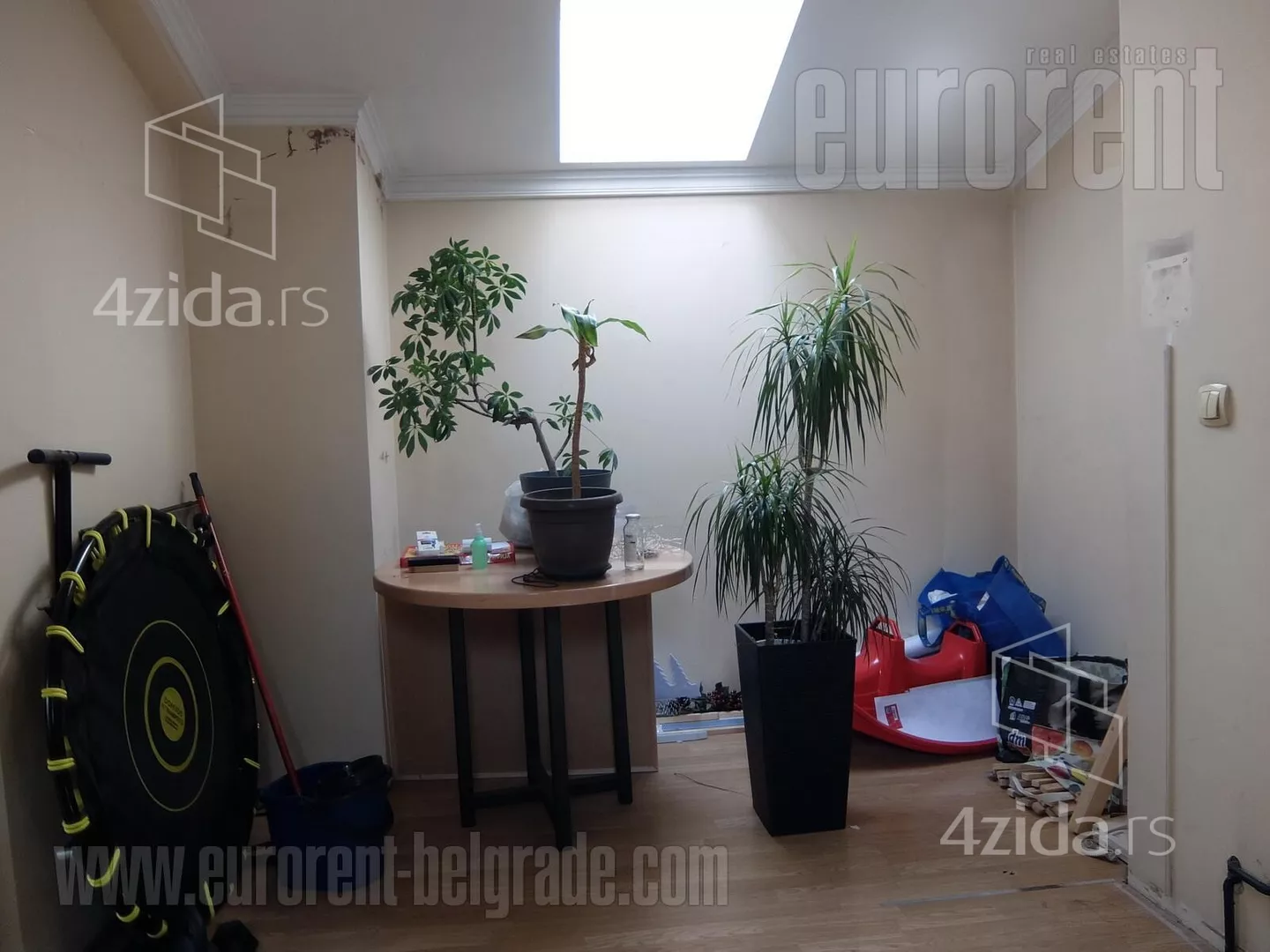 Kancelarija | 4zida