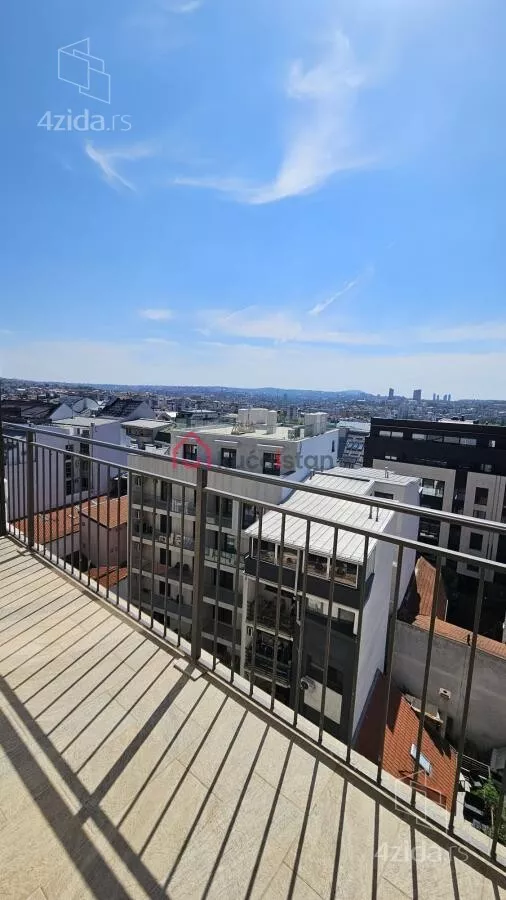 Petosoban stan | 4zida