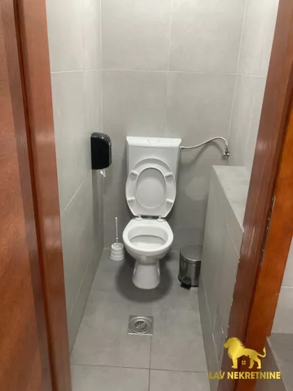 BULEVAR CARA LAZARA | 4zida.rs