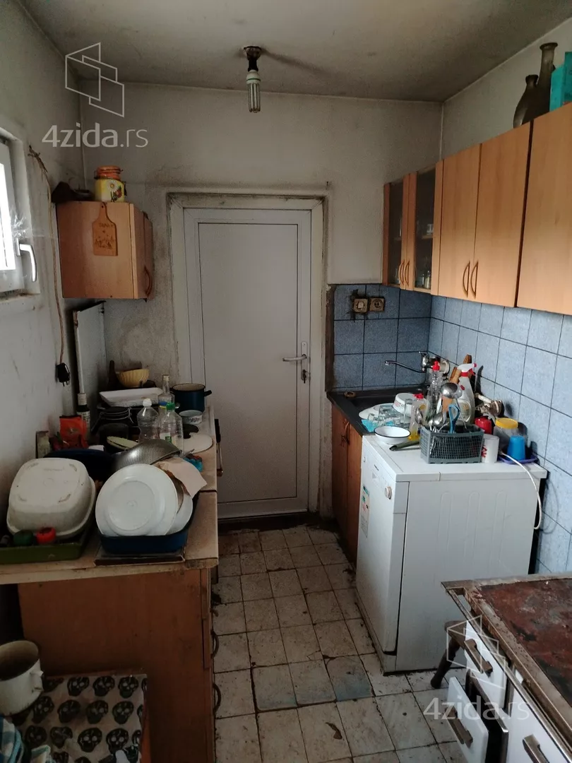 3-etažna kuća | 4zida