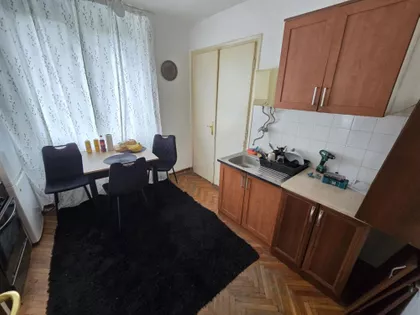 Gospodara Vučića | 4zida.rs