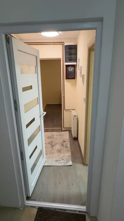 Jelene Glavaški | 4zida.rs