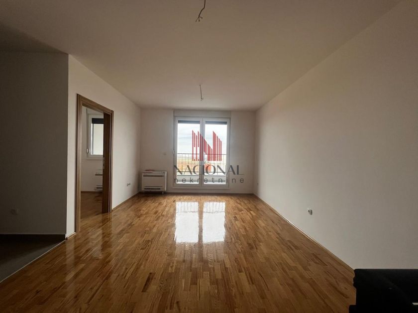 Četvorosoban stan - Prikaz 2