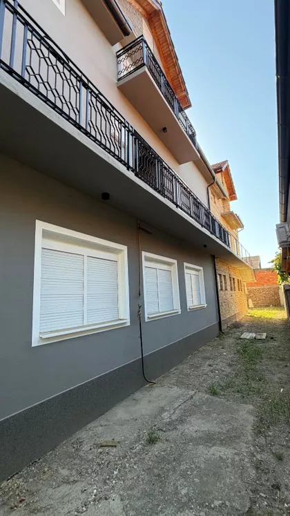 Zeleno Polje | 4zida.rs