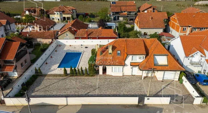 Kuća | 4zida