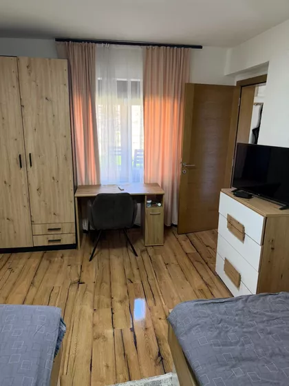 Godominska 7 | 4zida.rs