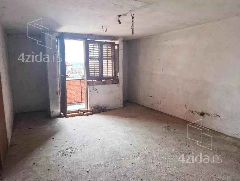 3-etažna kuća | 4zida