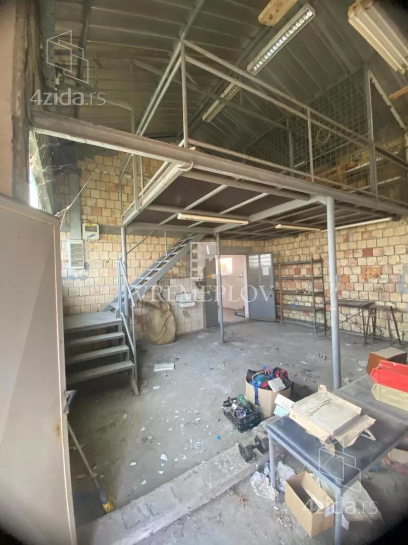 Poslovni prostor | 4zida