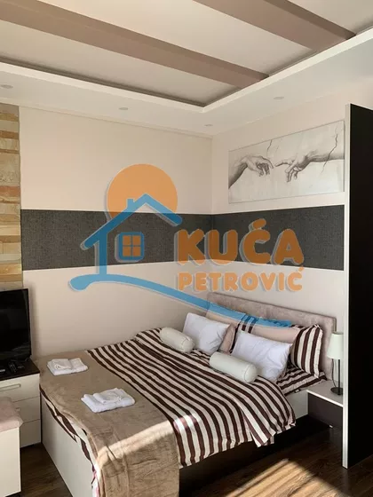 Vikend naselje | 4zida.rs