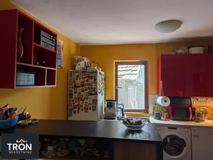 Nemanjina | 4zida.rs